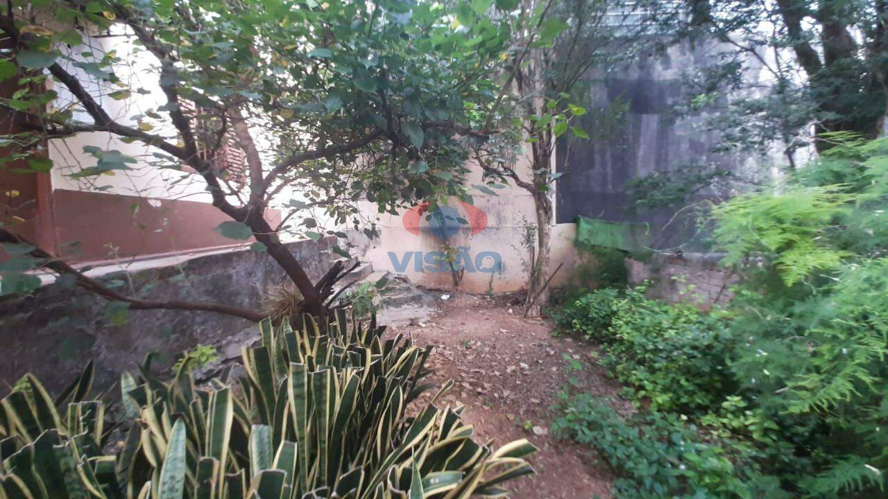 Casa à venda no Centro: 