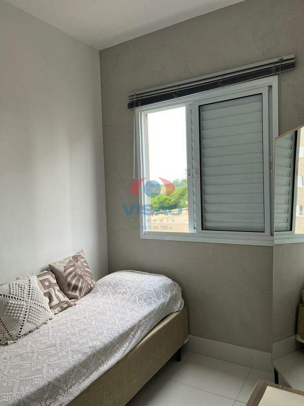 Apartamento à venda no Jardim Santiago: