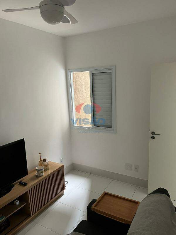 Apartamento à venda no Jardim Santiago: 