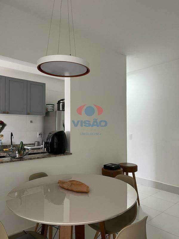 Apartamento à venda no Jardim Santiago: