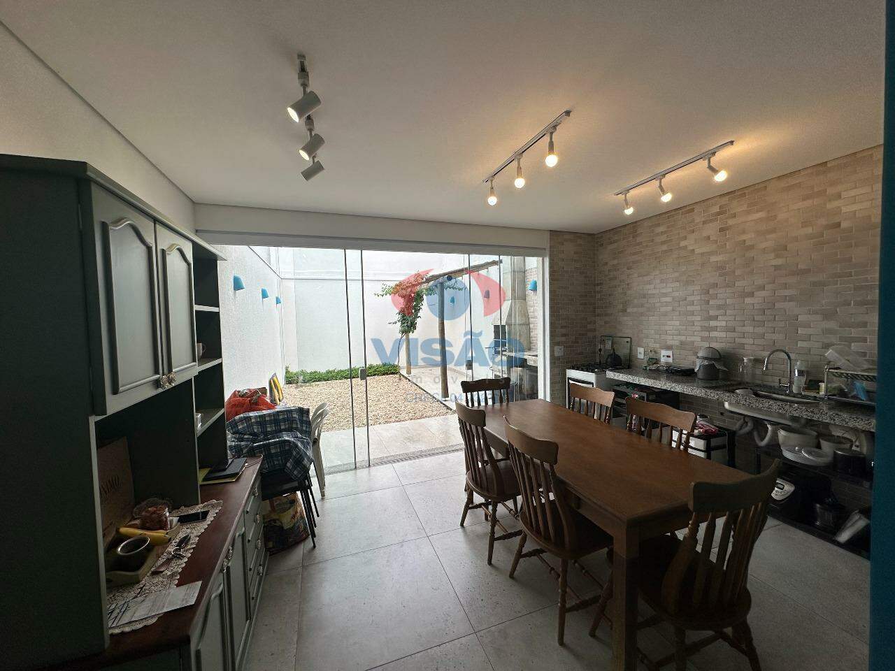 Casa - Sobrado à venda no Parque Residencial Indaia: 