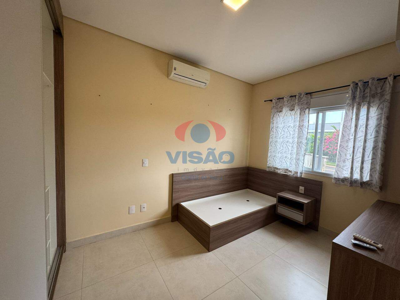 Casa em condomínio à venda no Jardim Residencial Dona Lucilla: 
