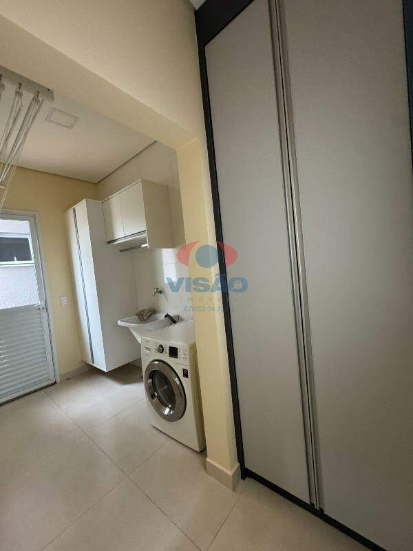 Casa em condomínio para aluguel no Jardim Residencial Dona Lucilla: 