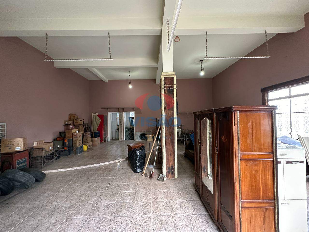 Salão para aluguel no Jardim Regina: 