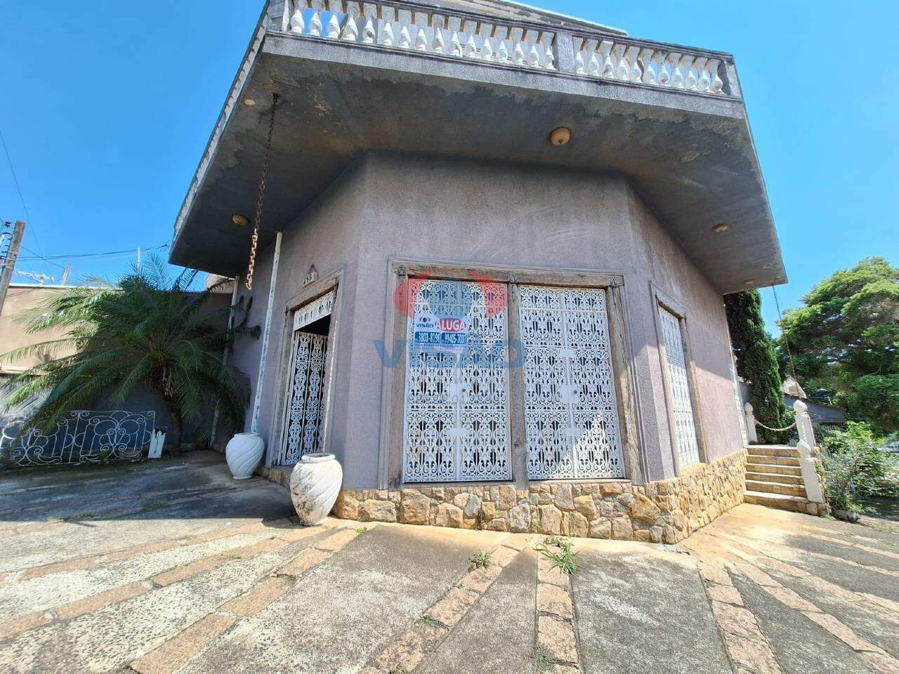 Salão para aluguel no Jardim Regina: 