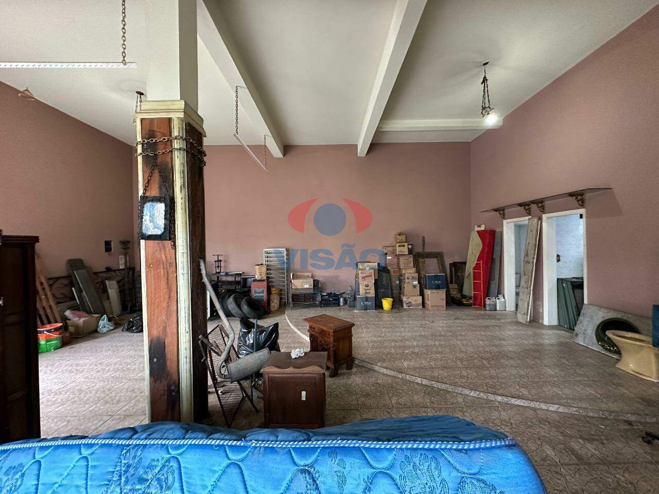 Salão para aluguel no Jardim Regina: 