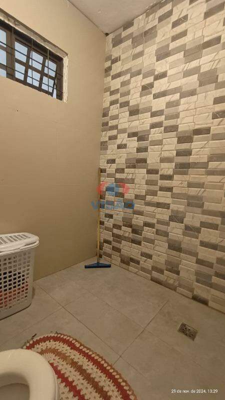 Casa à venda no Jardim Morada do Sol: banheiro social