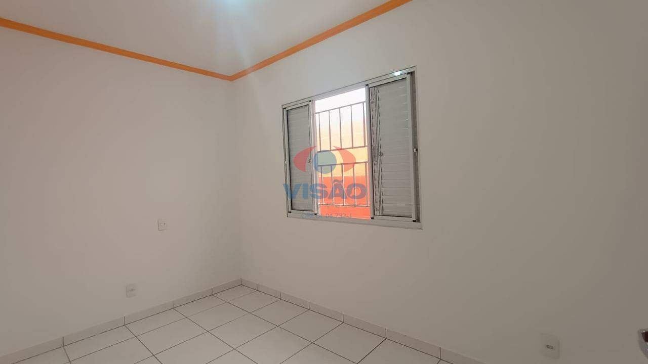 Casa à venda no Vila Pires da Cunha: QUARTO SOLTEIRO