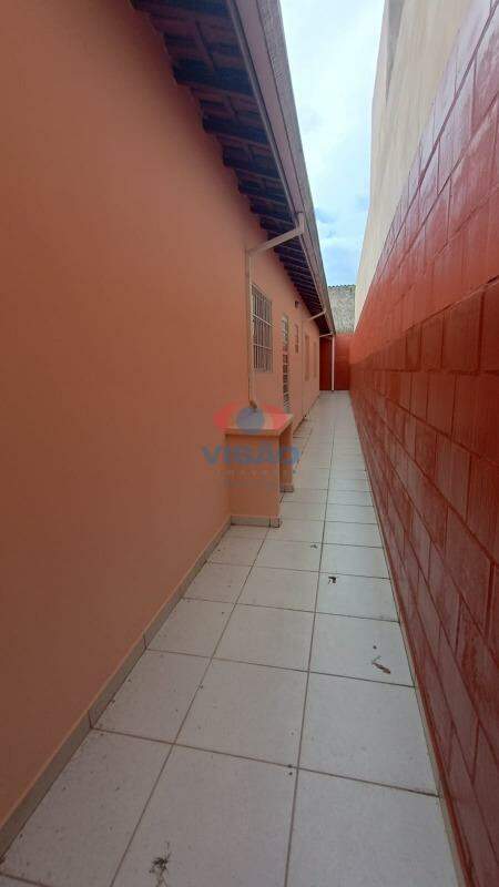 Casa à venda no Vila Pires da Cunha: CORREDOR EXTERNO