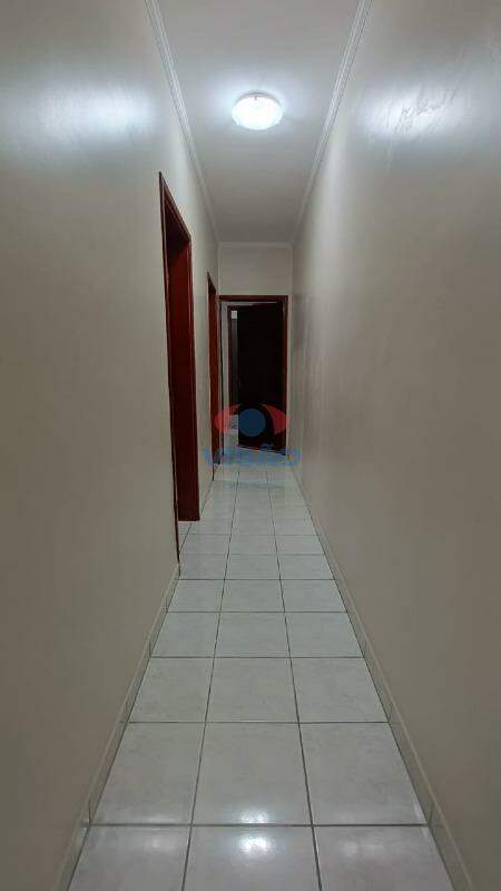 Casa à venda no Jardim Flórida: CORREDOR INTERNO
