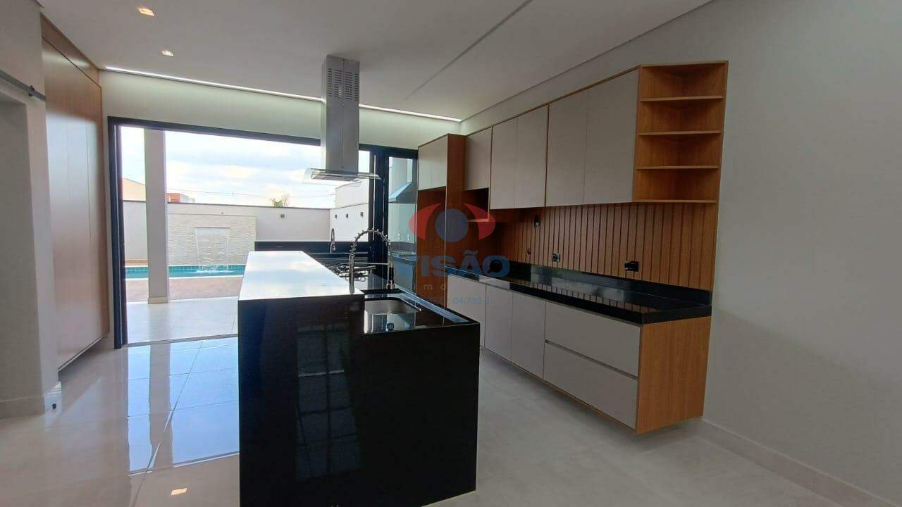 Casa - Sobrado à venda no Jardim Piemonte: cozinha