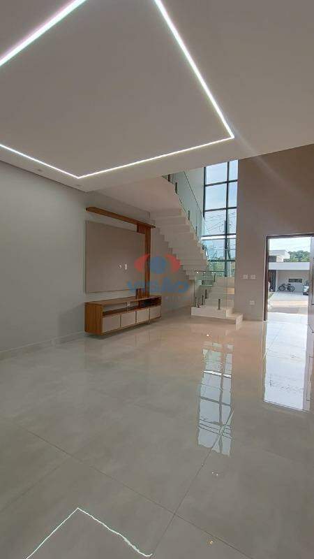 Casa - Sobrado à venda no Jardim Piemonte: sala