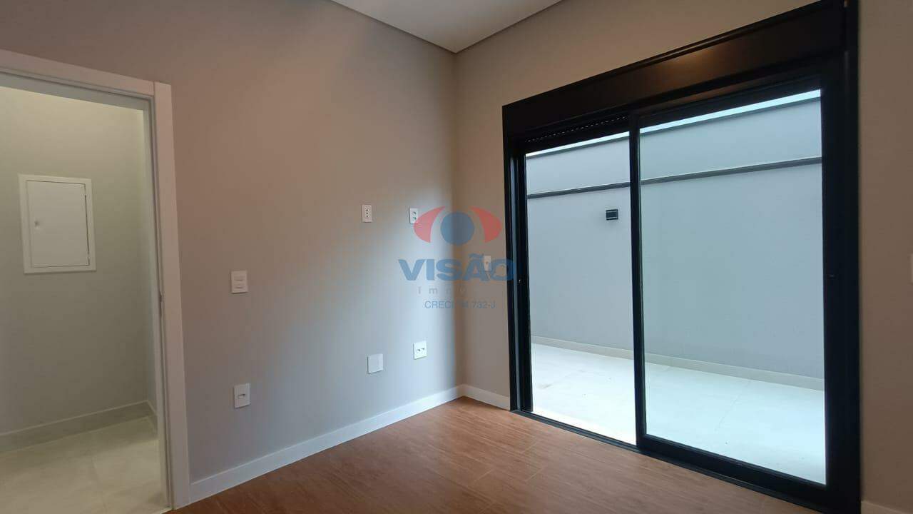 Casa - Sobrado à venda no Jardim Piemonte: 1º quarto