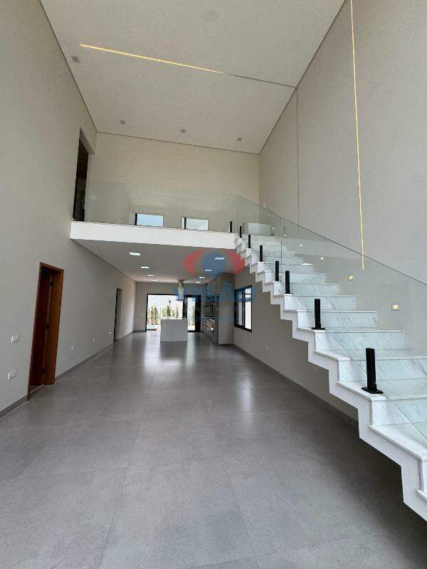 Casa - Sobrado à venda no Residencial Central Parque: SALA