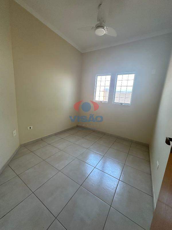 Salão para aluguel no João Pioli: 