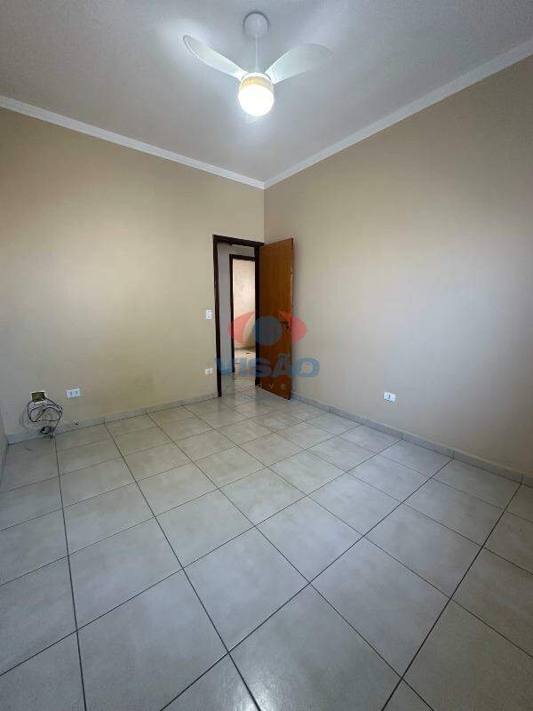 Salão para aluguel no João Pioli: 