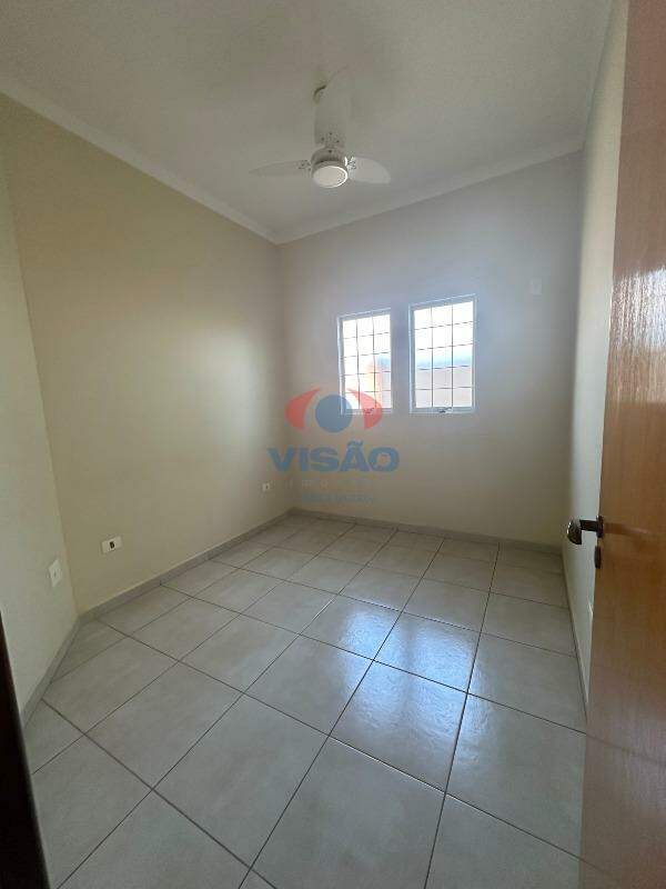 Salão para aluguel no João Pioli: 