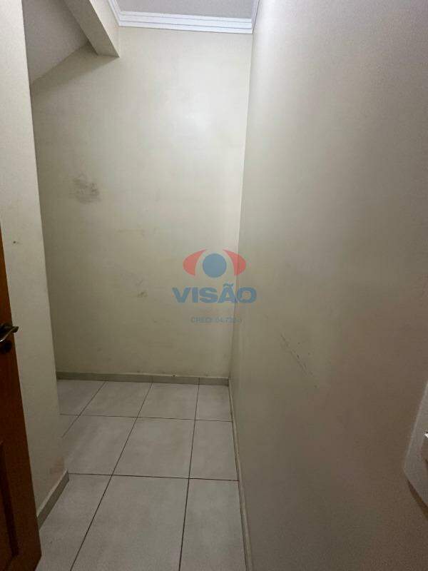 Salão para aluguel no João Pioli: 