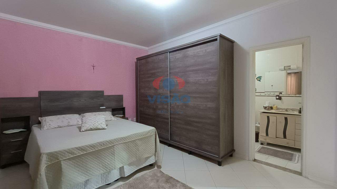 Casa à venda no Jardim Regina: 