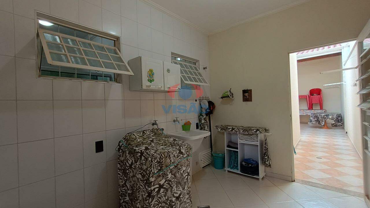 Casa à venda no Jardim Regina: 