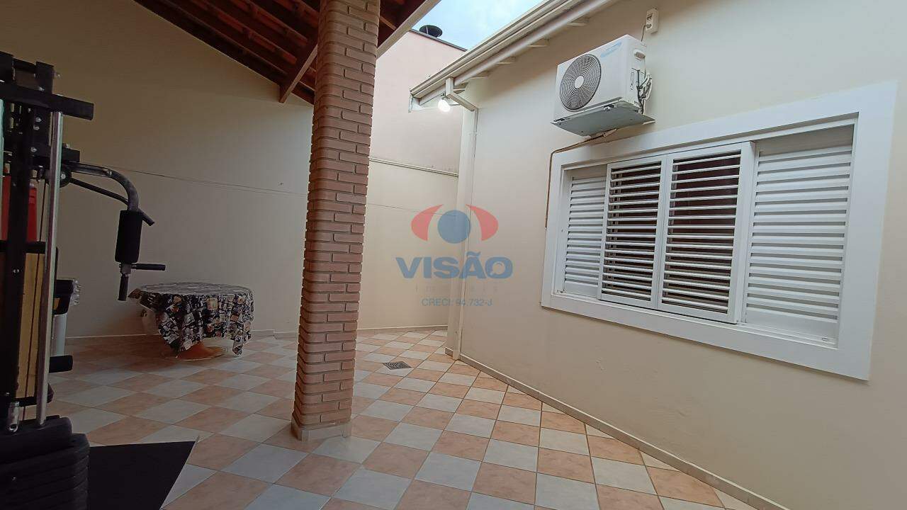 Casa à venda no Jardim Regina: 