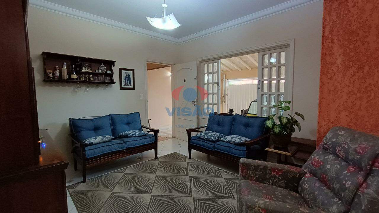 Casa à venda no Jardim Regina: 