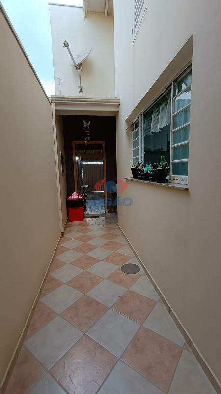 Casa à venda no Jardim Regina: 