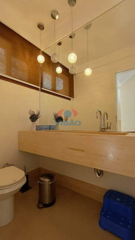 Casa - Sobrado à venda no Jardim Vila Paradiso: lavabo