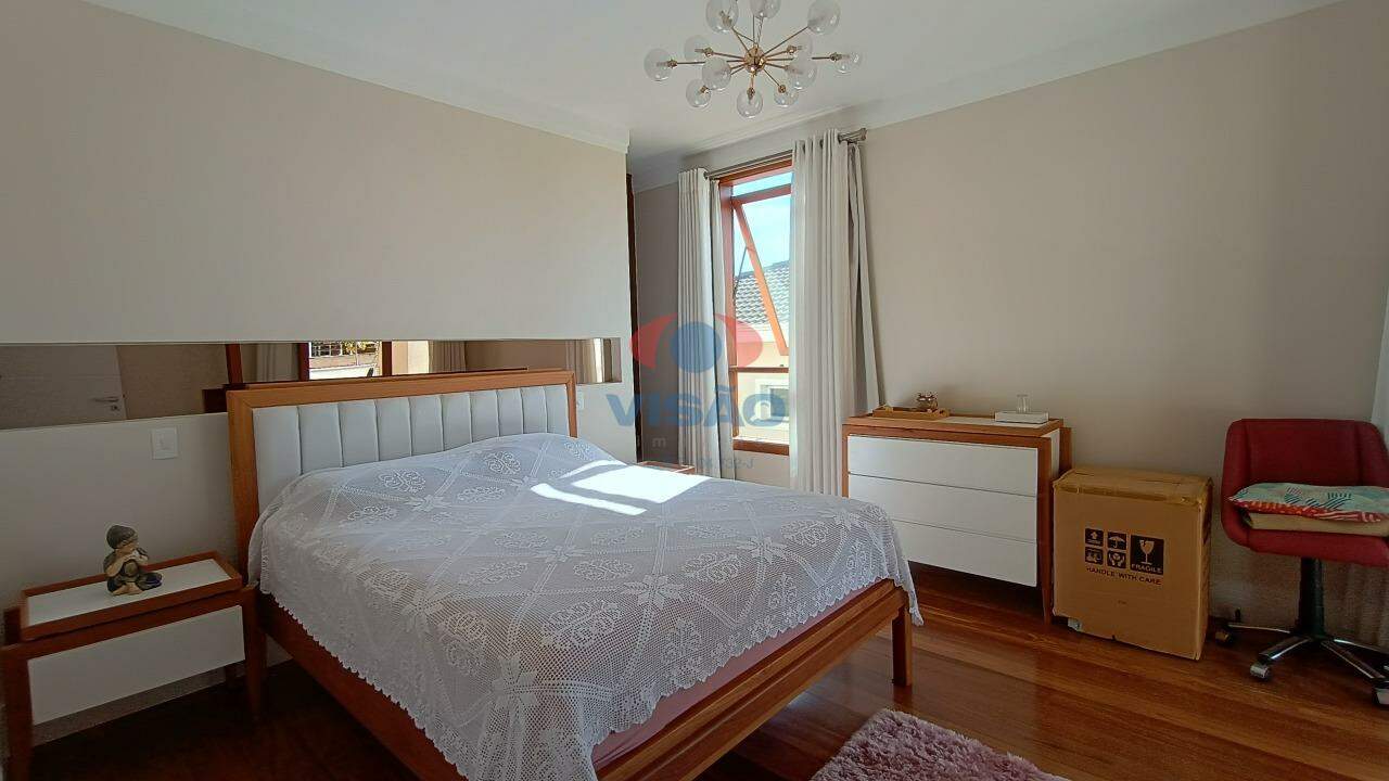 Casa - Sobrado à venda no Jardim Vila Paradiso: 