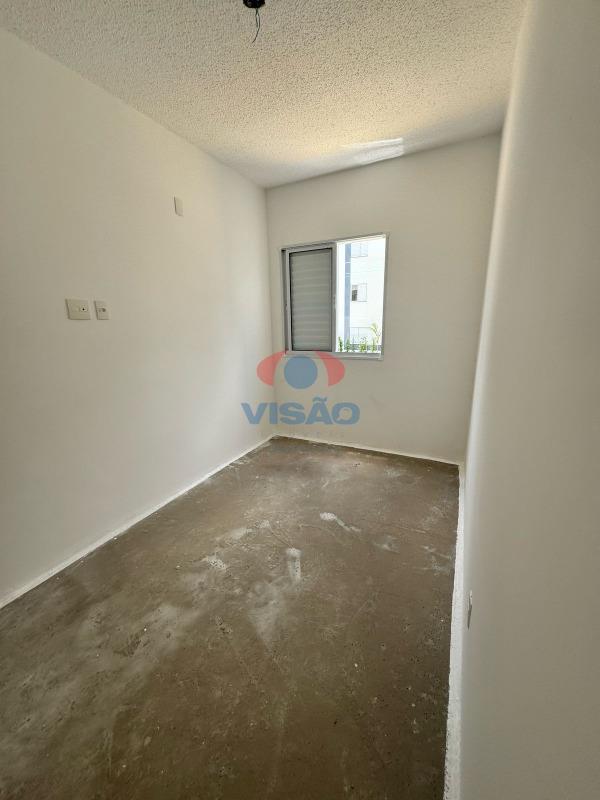 Apartamento à venda no Jardins do Império: 