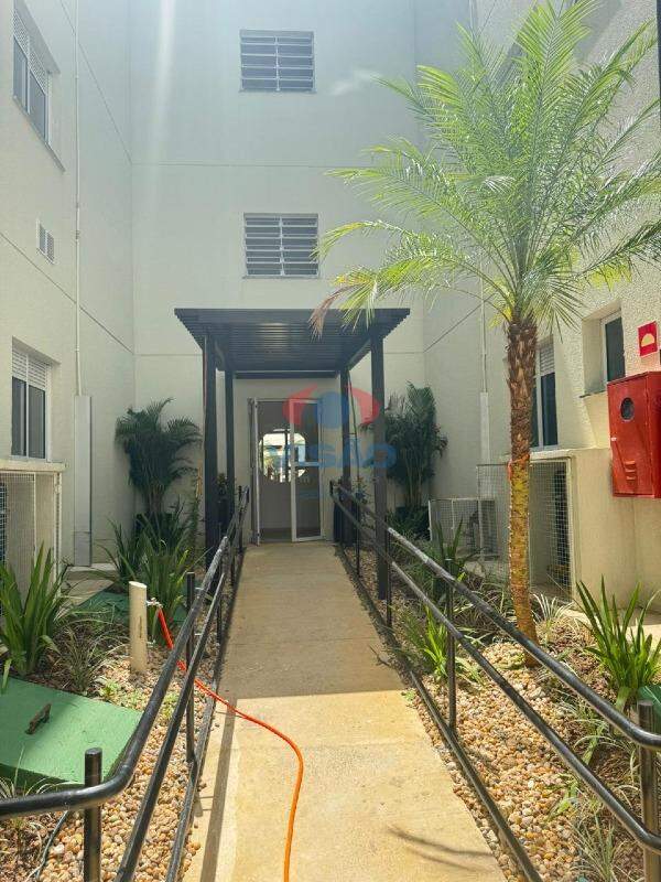 Apartamento à venda no Jardins do Império: 