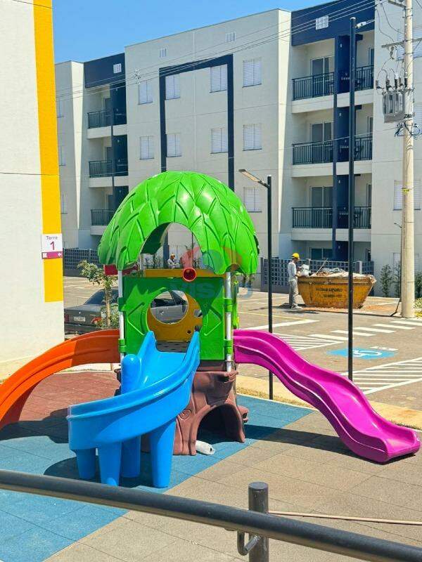 Apartamento à venda no Jardins do Império: 