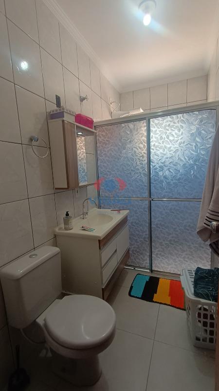 Casa à venda no Jardim Tancredo Neves: