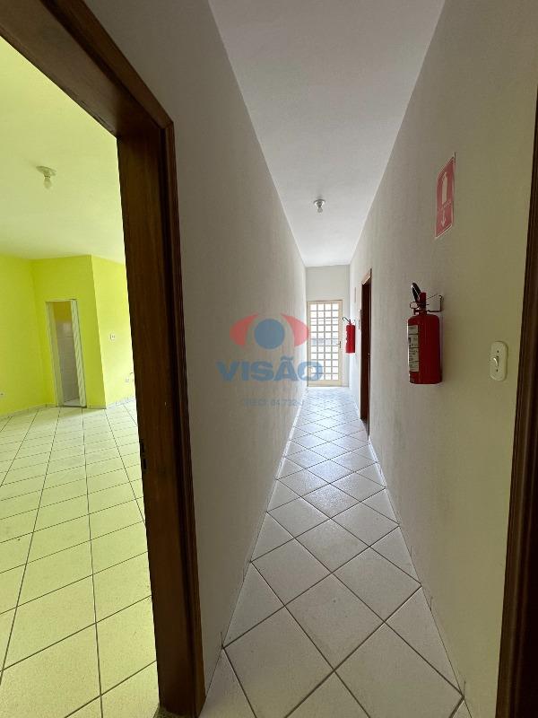 Sala para aluguel no Jardim Adriana: 