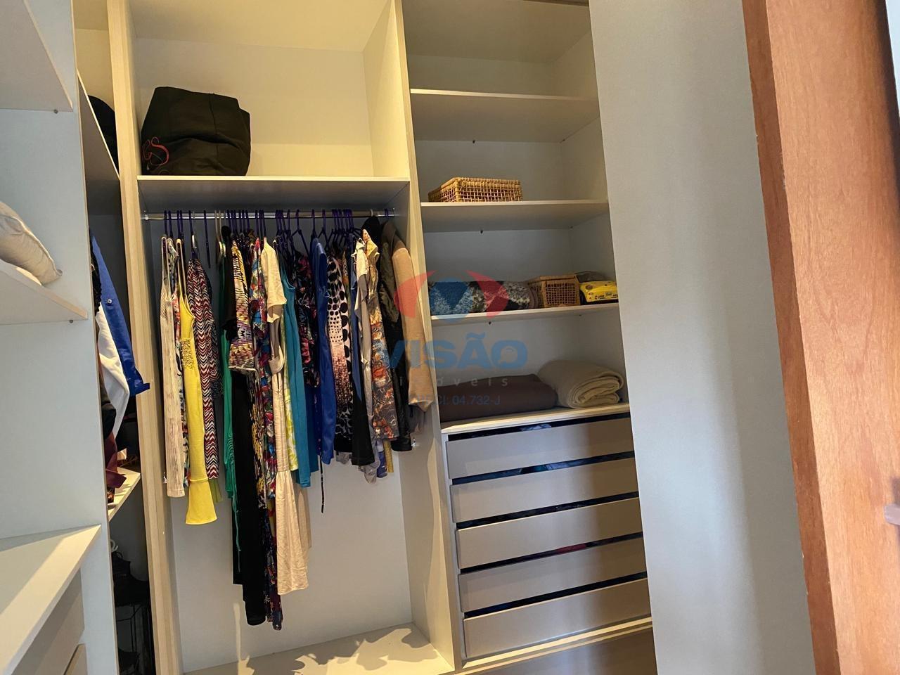 Casa em condomínio à venda no Jardim Residencial Helvétia Park I: 