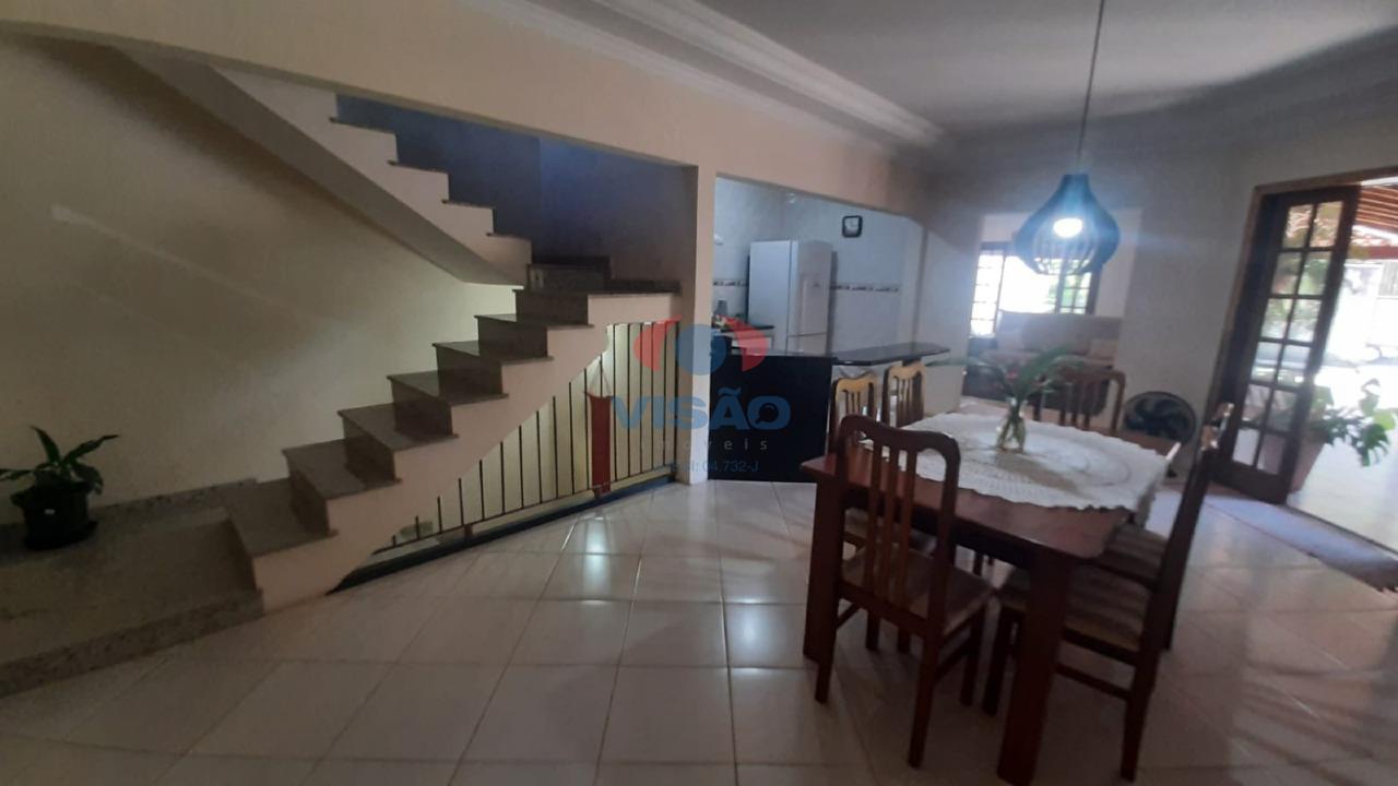 Casa à venda no Jardim Primavera: 