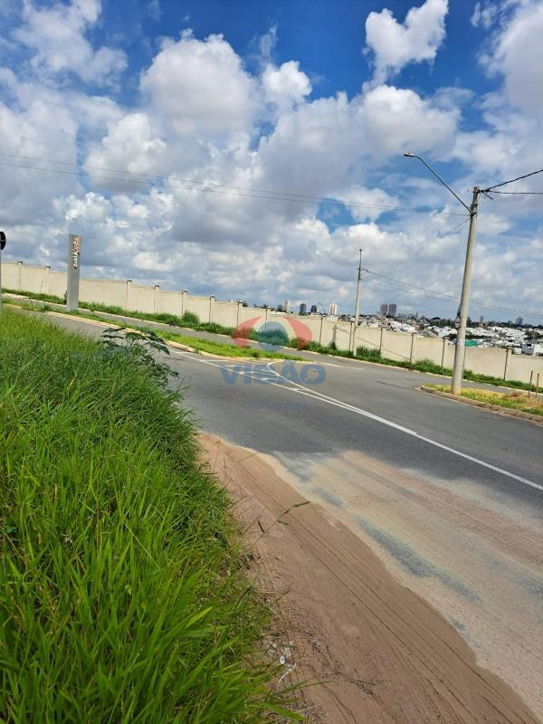 Terreno à venda no Jardim Casablanca: 