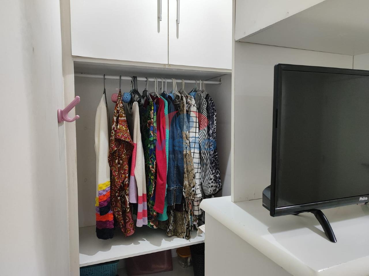 Apartamento à venda no Pitangueiras: 