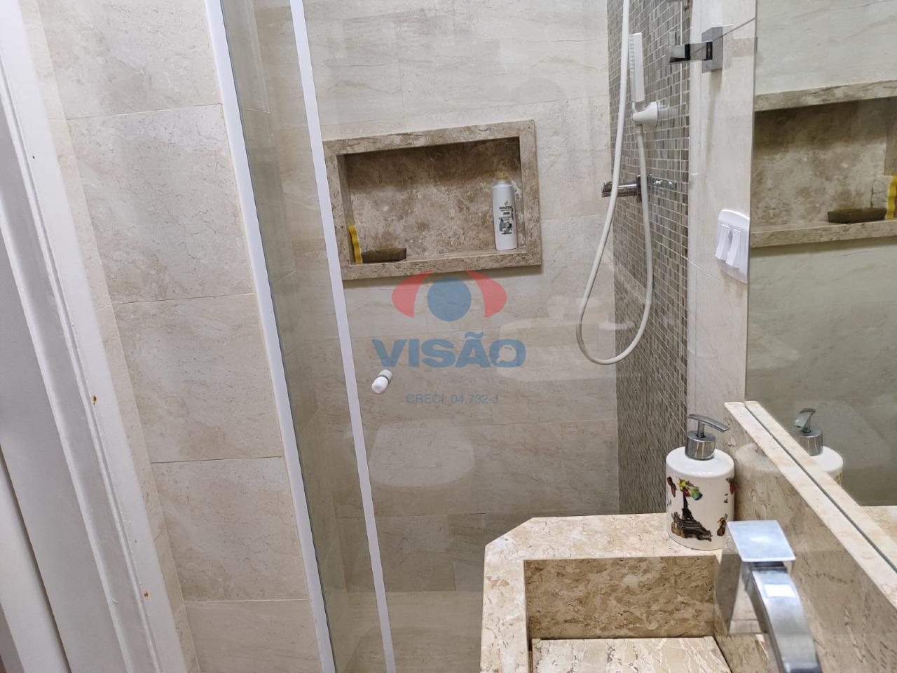 Apartamento à venda no Pitangueiras: 