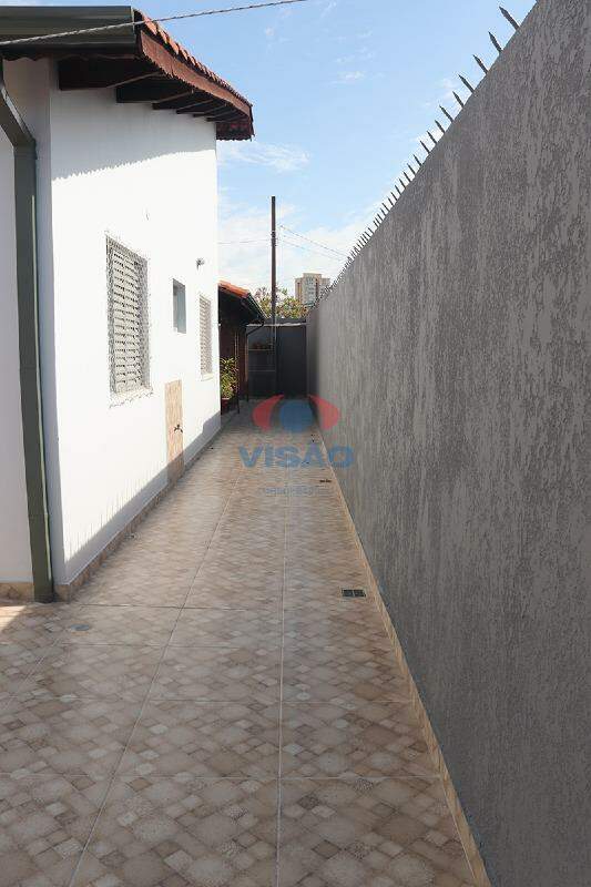 Casa à venda no Jardim Moacyr Arruda:
