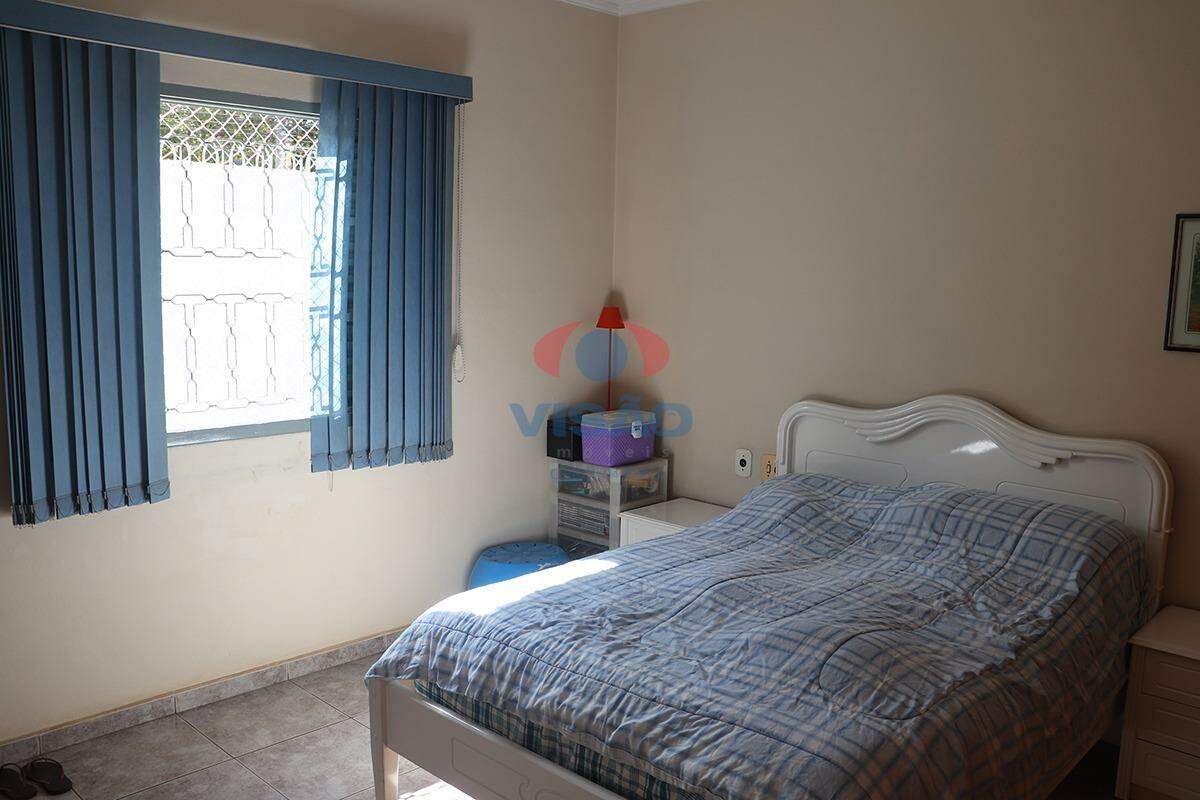 Casa à venda no Jardim Moacyr Arruda: