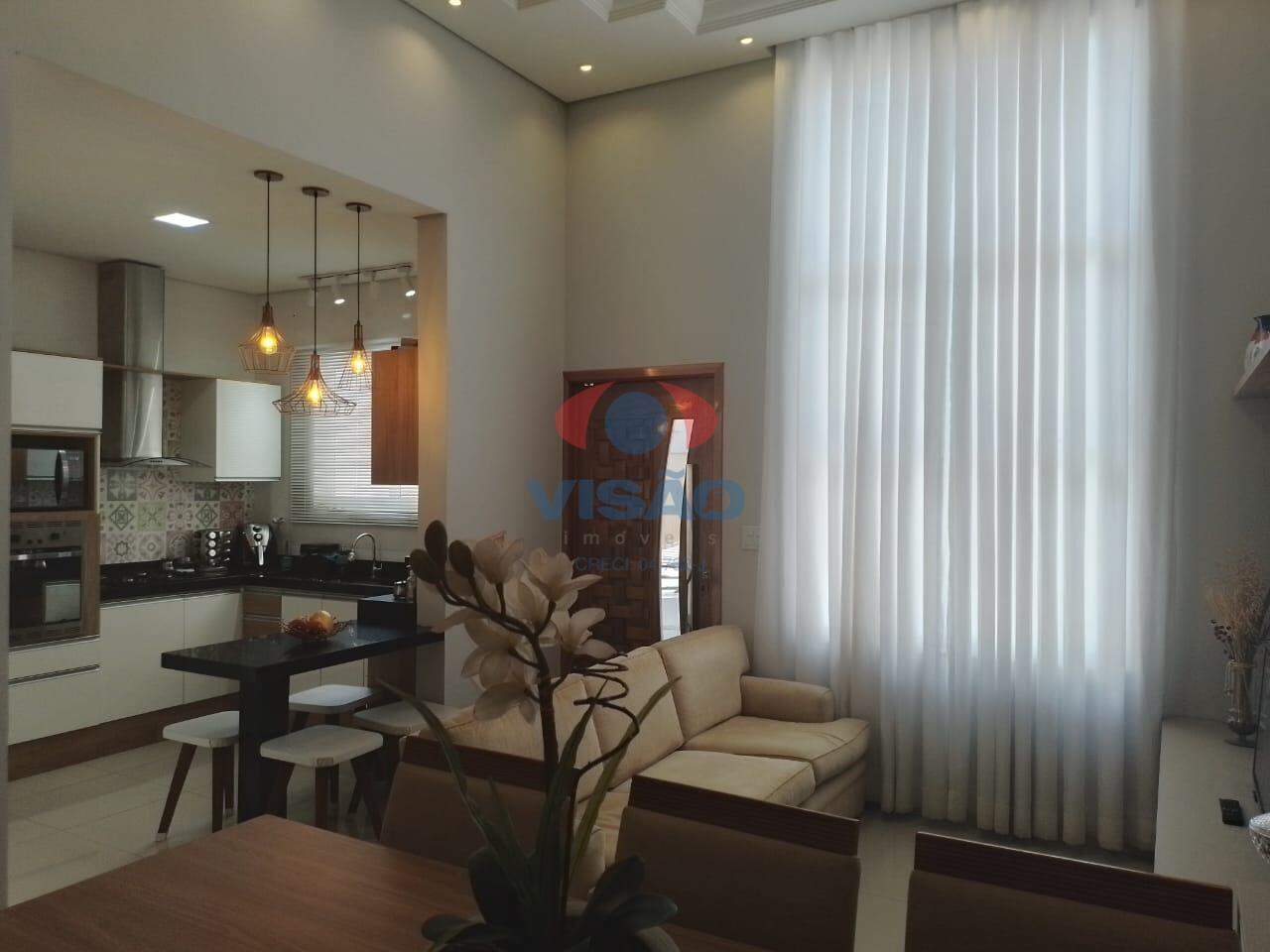 Casa em condomínio à venda no Jardins do Império: 
