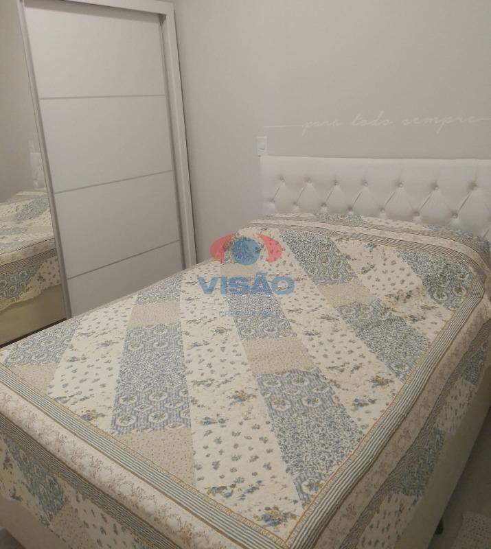 Casa em condomínio à venda no Jardins do Império: 
