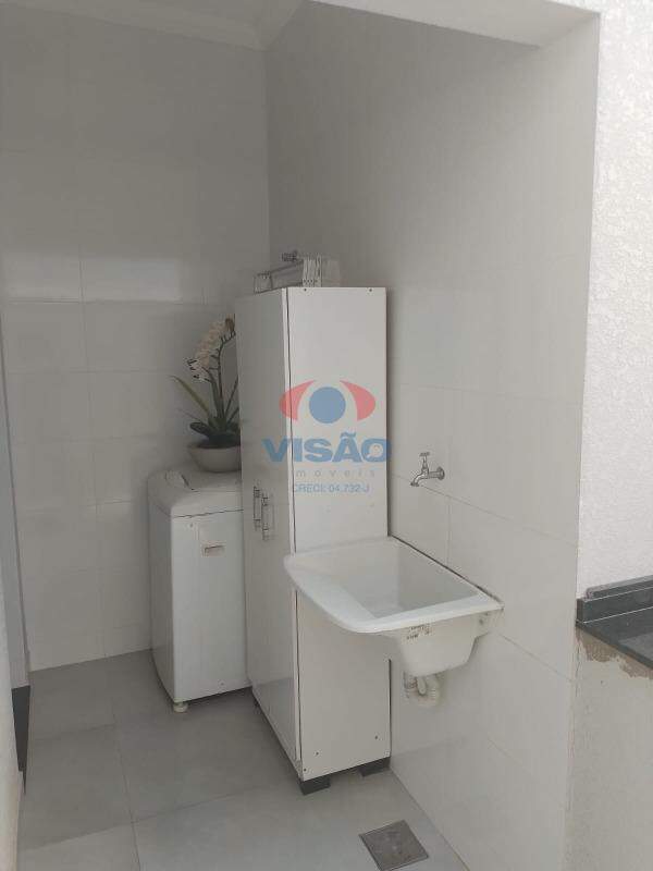 Casa em condomínio à venda no Jardins do Império: 