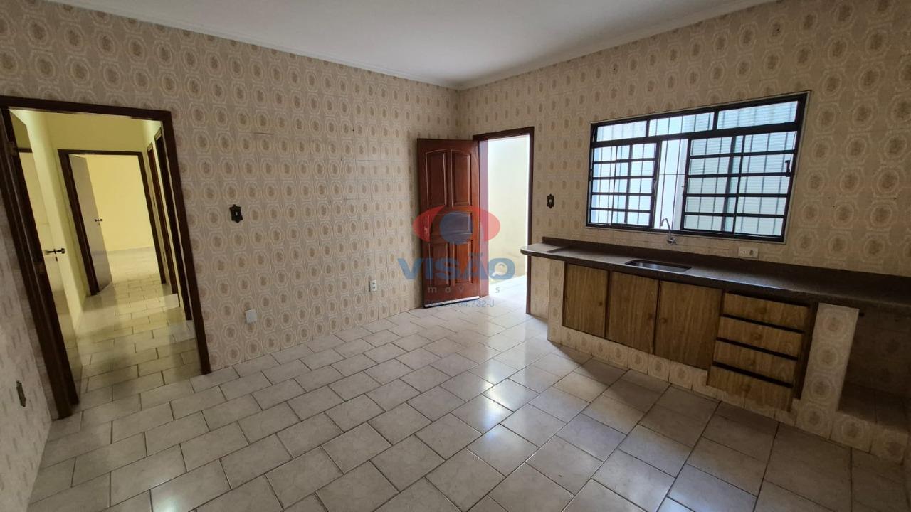 Casa à venda no Jardim Tropical: 