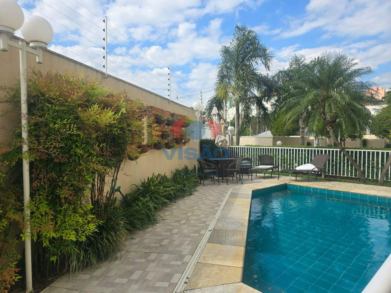 Apartamento à venda no Jardim Alice: 