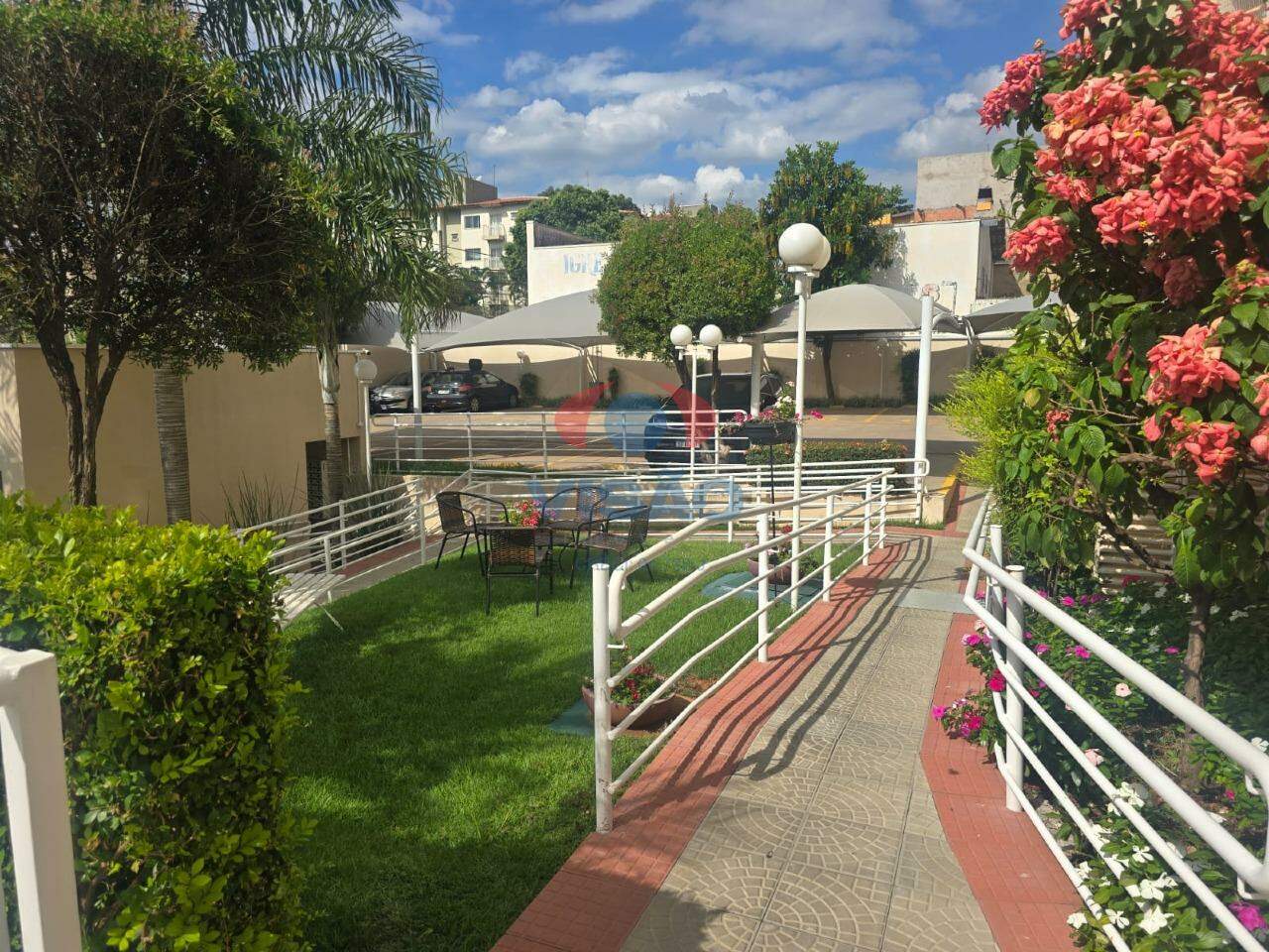 Apartamento à venda no Jardim Alice: 