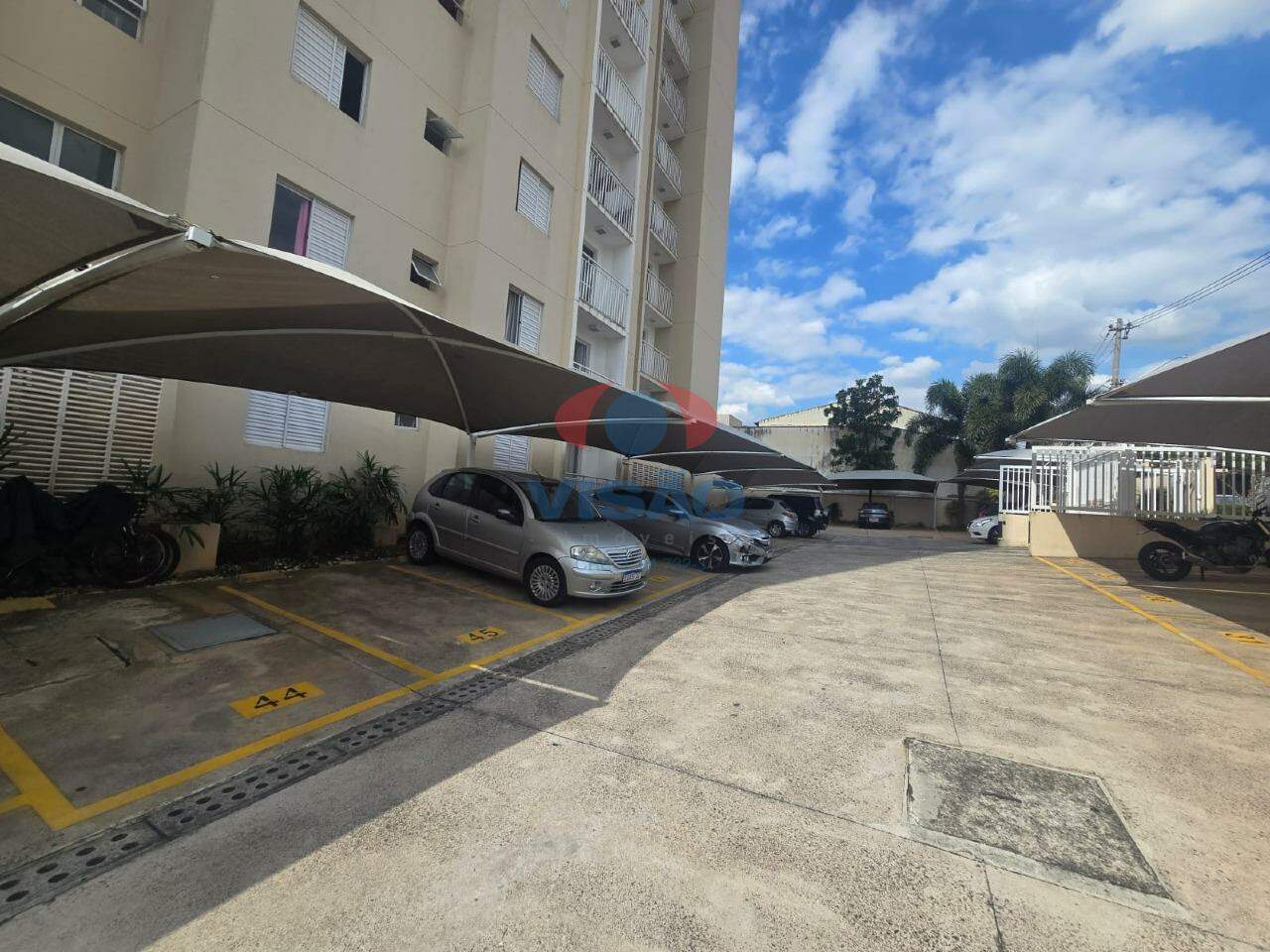 Apartamento à venda no Jardim Alice: 