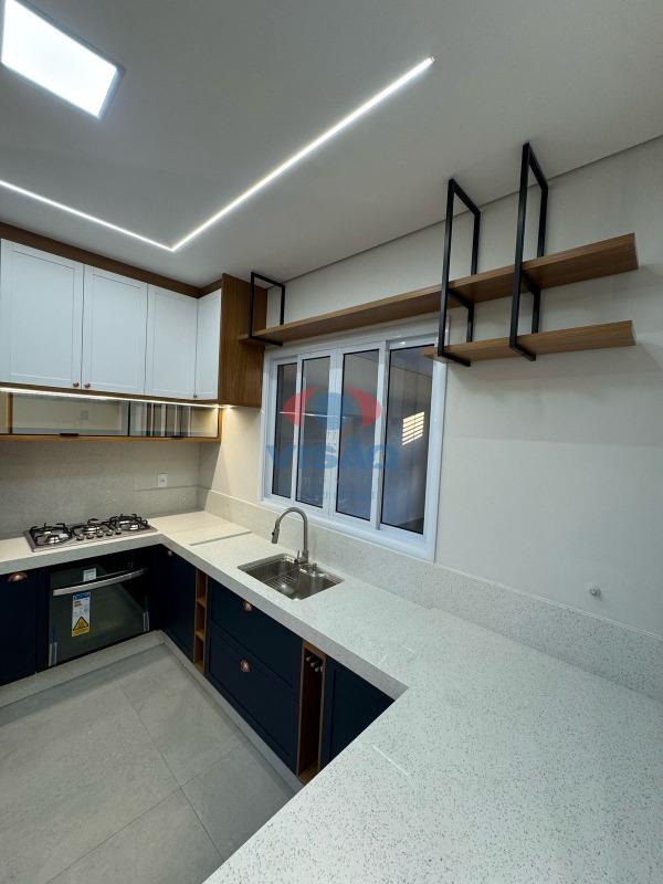 Casa à venda no Jardim Bom Sucesso: 