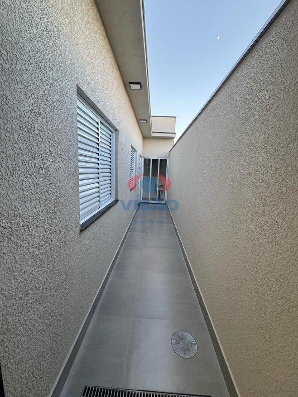 Casa à venda no Jardim Bom Sucesso: 